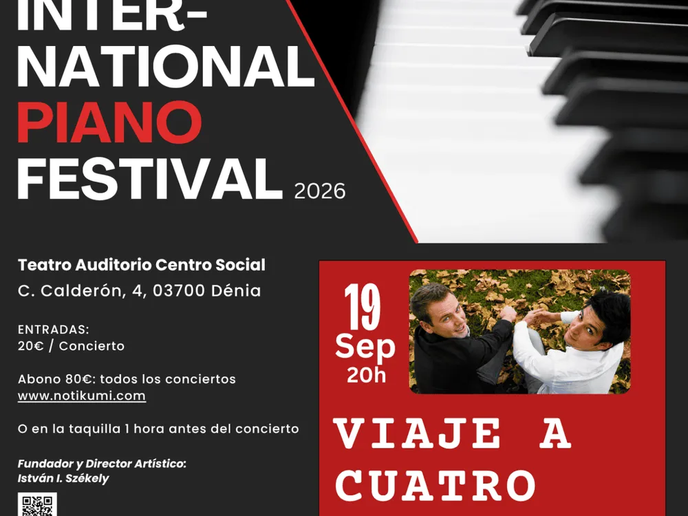 VIAJE A CUATRO MANOS